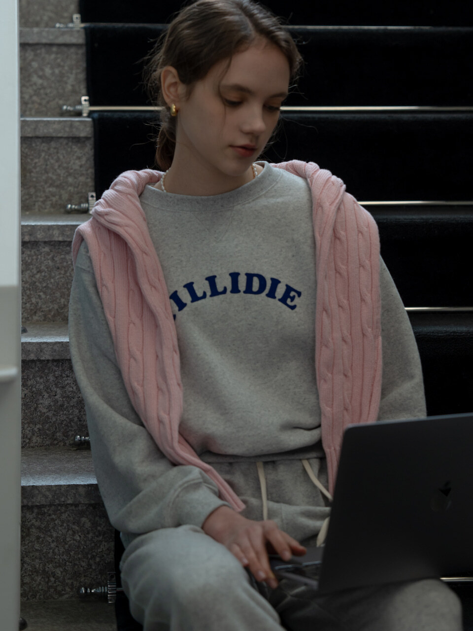 [2차]Tillidie soft sweatshirt_Light gray