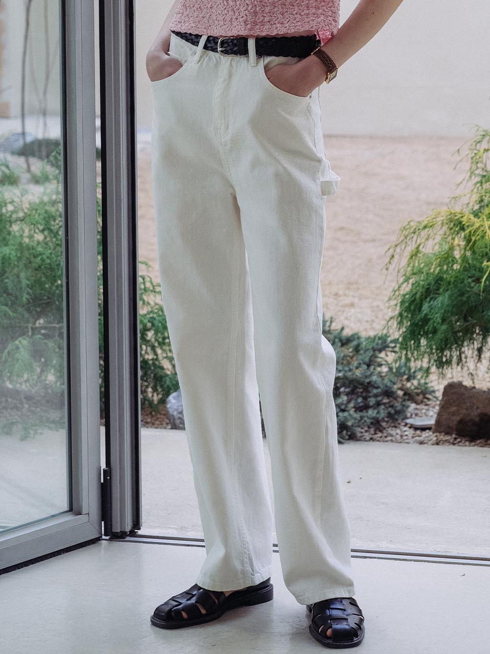 Strap point wide pants_White